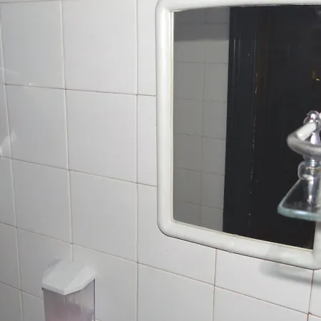 ホステル Compass *